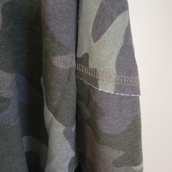 Lucky Brand NWT Camo Chill at Home Hoodie Size XL - Picture 5 of 9